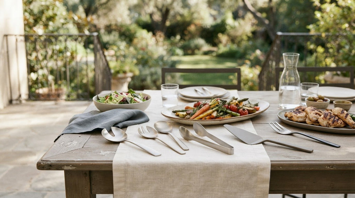 Modern Serving Utensils: How to Choose Pieces That Work Beautifully
