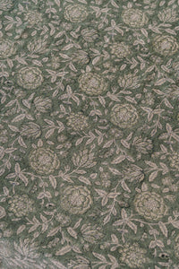Linen Rio Tablecloth: 100"x55" / 250x140 cm