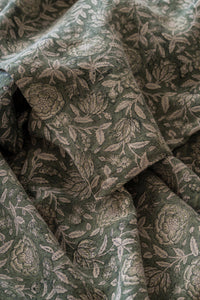 Linen Rio Tablecloth: 100"x55" / 250x140 cm